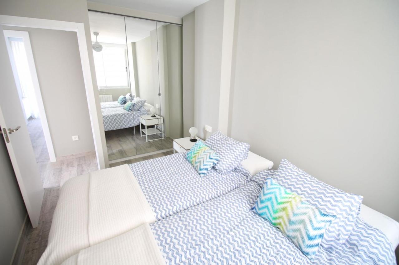 Apartamento Mediterraneo El Campello Luaran gambar
